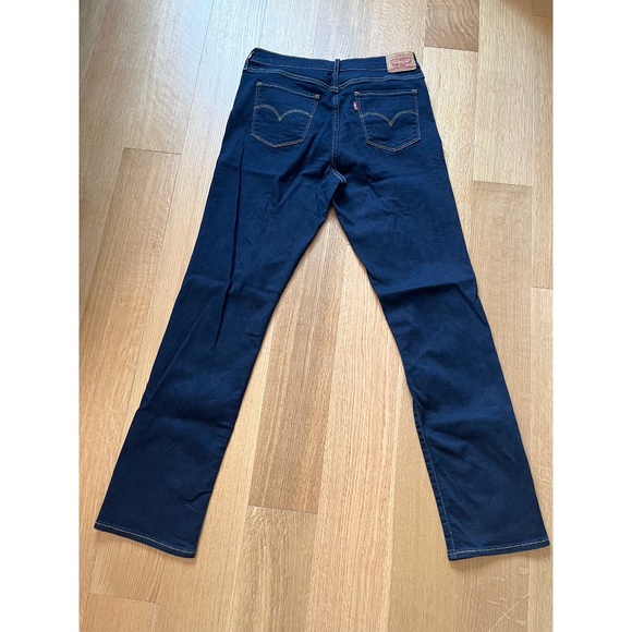 Levis Dark Blue 314 Shaping Straight Women's Stretch Denim Jeans - Picture 4 of 10